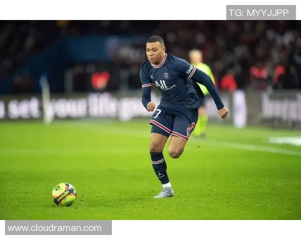 聚焦法甲足球球星成长历程与辉煌成就全景解析