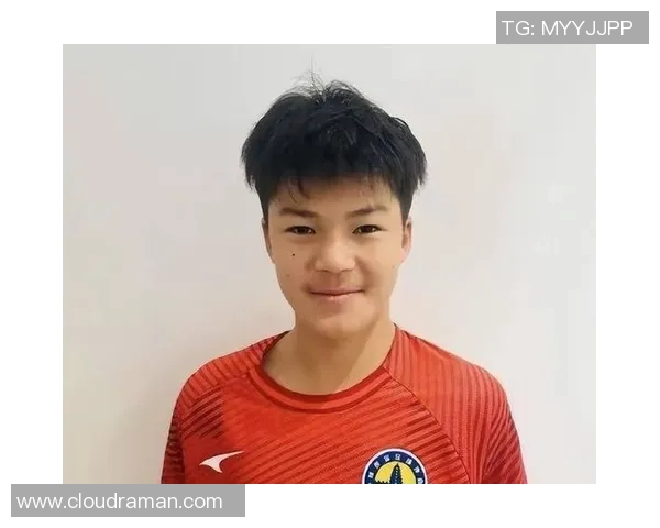 中国足球黄头发球星崭露头角成新一代足球天才引关注 中国足球黄头发球星崭露头角成新一代足球天才引关注